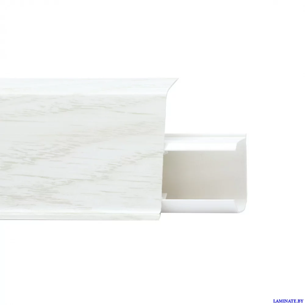 Плинтус Winart Quadro Лион 568