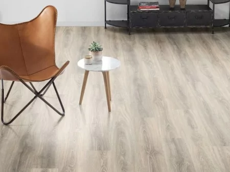 фото Ламинат EGGER Pro Classic EPL036 Дуб Бардолино серый (31 класс) в интернет-магазине Juteks.by