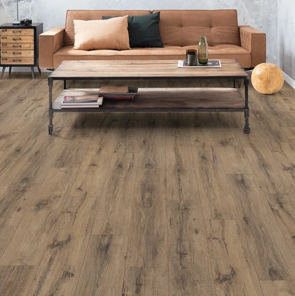 Фото Ламинат EGGER Comfort Classic EC1007 Дуб паркетный темный
